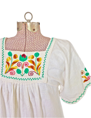 1960s Embroidered Folk Blouse Cotton