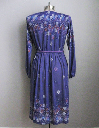 1970s Dress Purple Floral Secretary