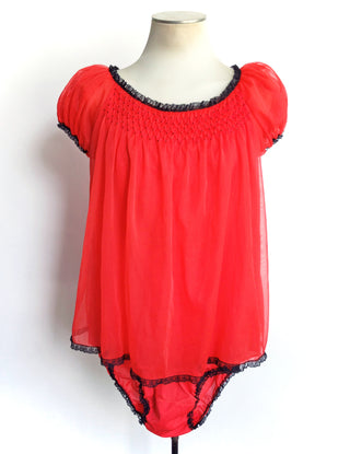 1960s Babydoll Nightie Set Red Lace